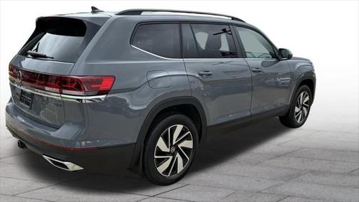 2025 Volkswagen Atlas 2.0T SE w/Technology 4MOTION