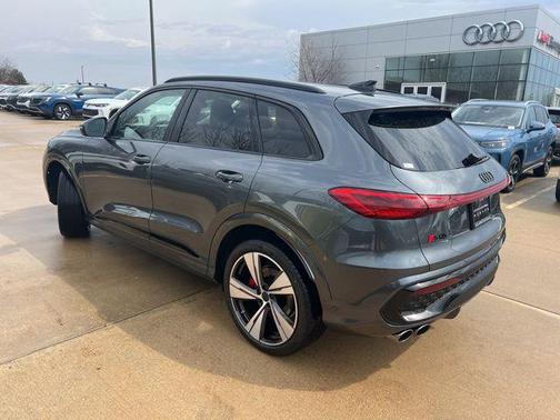 2026 Audi SQ5 3.0T Premium Plus