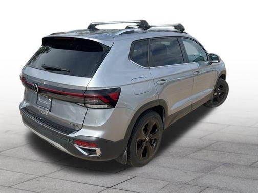 2025 Volkswagen Taos 1.5T SEL