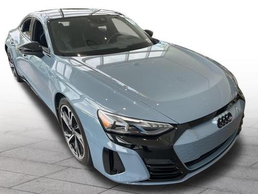 2023 Audi e-tron GT Premium Plus quattro