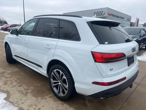 White 2026 Audi Q7 45 Premium