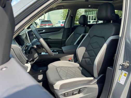 pure gray 2026 Volkswagen Atlas Peak Edition