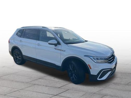 2024 Volkswagen Tiguan 2.0T SE 4MOTION
