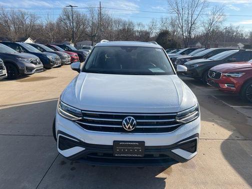 2024 Volkswagen Tiguan 2.0T SE 4MOTION