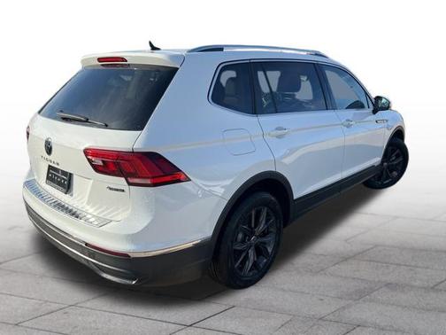 2024 Volkswagen Tiguan 2.0T SE 4MOTION