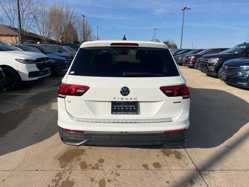 2024 Volkswagen Tiguan 2.0T SE 4MOTION