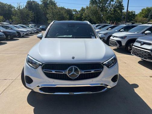 2026 Mercedes-Benz GLC 300 4MATIC