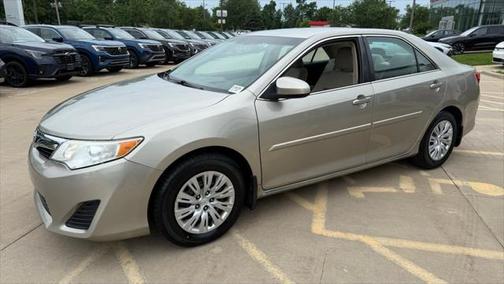 2014 Toyota Camry LE