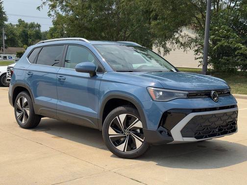 Blue 2026 Volkswagen Taos SE