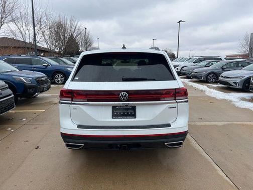 2026 Volkswagen Atlas 2.0T SE w/Technology 4MOTION