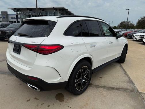 2025 Mercedes-Benz GLC 350e Base