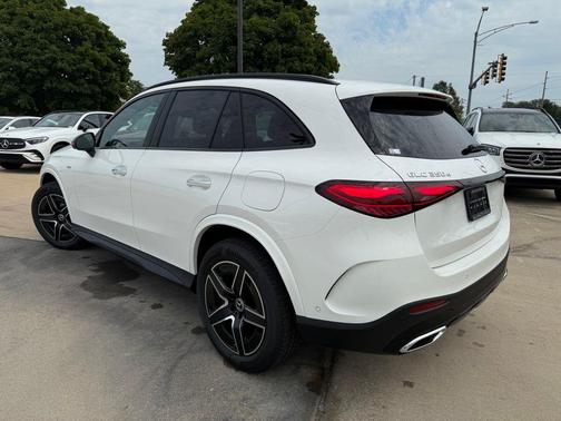 2025 Mercedes-Benz GLC 350e Base