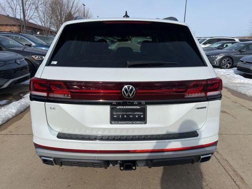 2026 Volkswagen Atlas Peak Edition