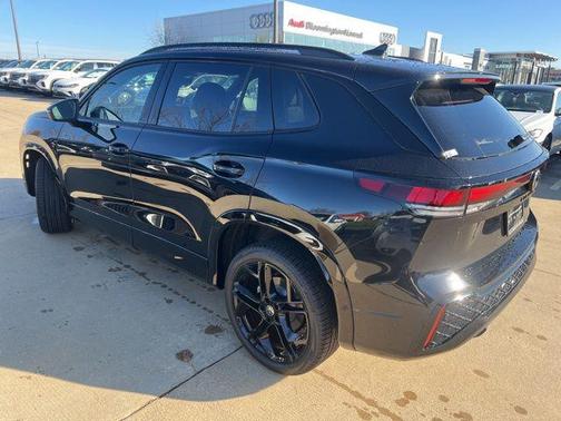 2026 Volkswagen Tiguan 2.0T SE R-Line Black 4MOTION