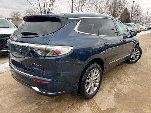 2023 Buick Enclave Avenir AWD