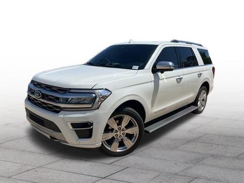 Star White Metallic Tri-Coat 2024 Ford Expedition Platinum