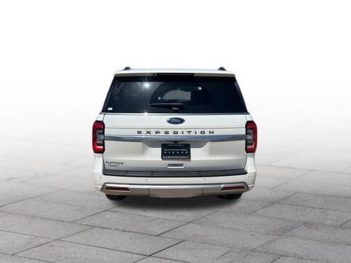Star White Metallic Tri-Coat 2024 Ford Expedition Platinum