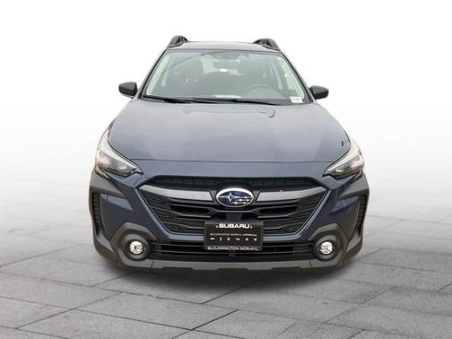 2025 Subaru Outback Base