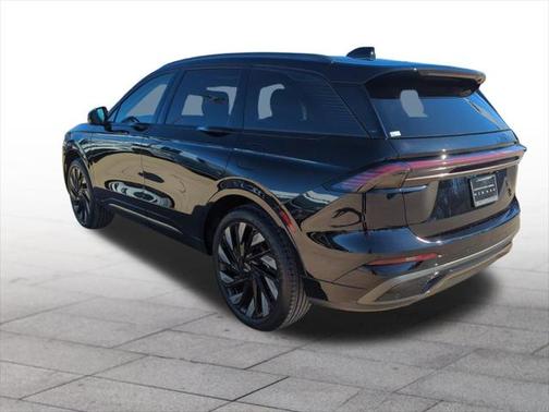 2025 Lincoln Nautilus Reserve