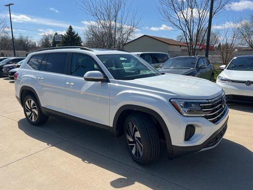 2026 Volkswagen Atlas 2.0T SE w/Technology 4MOTION