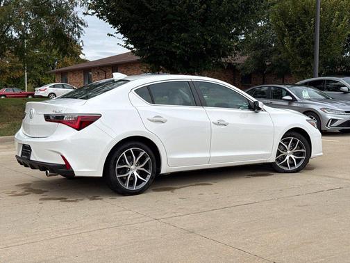 Platinum White Pearl 2021 Acura ILX Premium Package