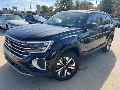 2025 Volkswagen Atlas 2.0T SE
