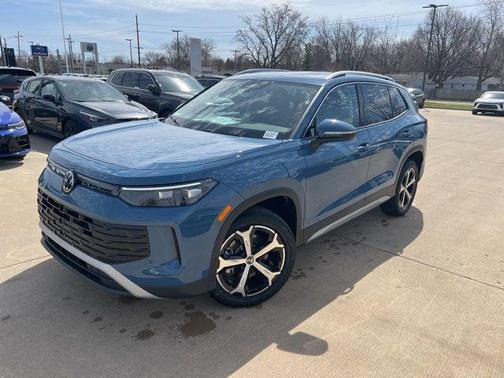 2026 Volkswagen Tiguan 2.0T SE 4MOTION