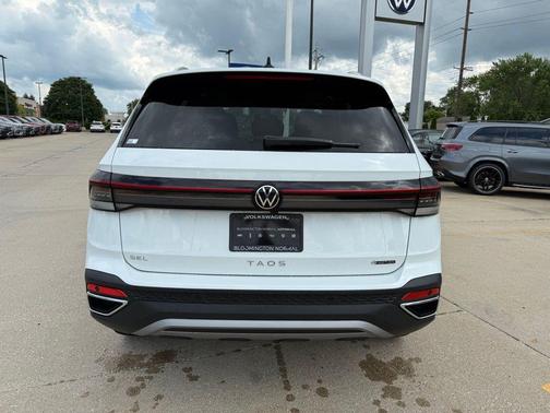 2025 Volkswagen Taos 1.5T SEL