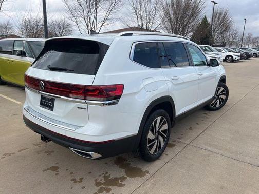 2026 Volkswagen Atlas 2.0T SEL