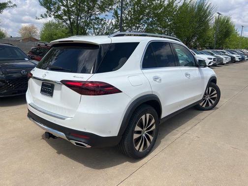 White 2026 Mercedes-Benz GLE 350 4MATIC