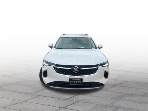 White Frost Tricoat 2023 Buick Envision Avenir AWD