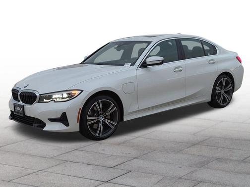 2021 BMW 330e Base