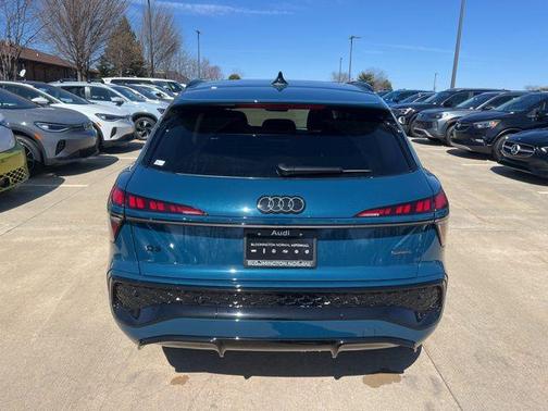 2026 Audi Q3 S line