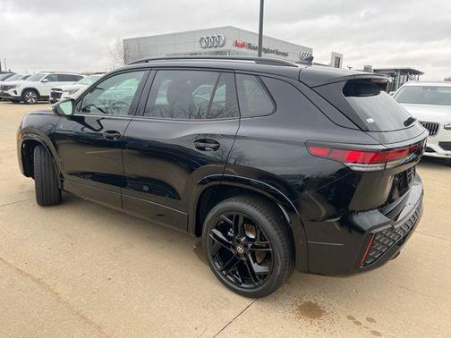 2026 Volkswagen Tiguan 2.0T SE R-Line Black 4MOTION