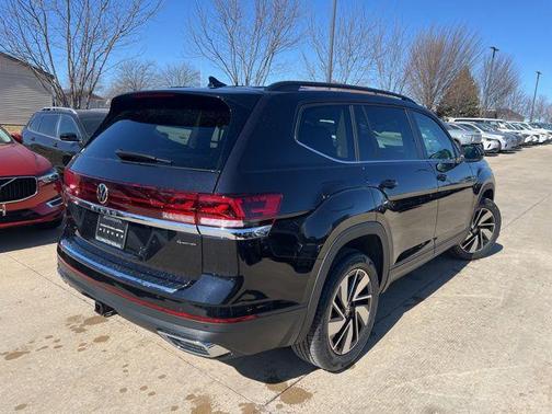 2026 Volkswagen Atlas 2.0T SE w/Technology 4MOTION