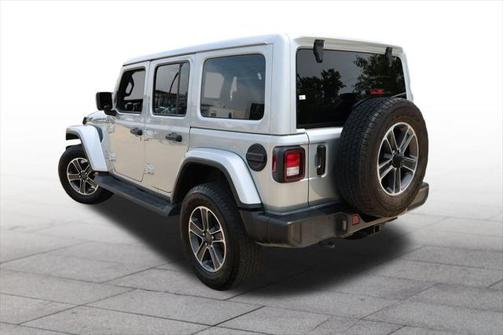 2023 Jeep Wrangler 4-Door Sahara