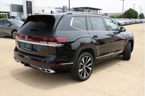 2025 Volkswagen Atlas 2.0T SEL Premium R-Line 4MOTION