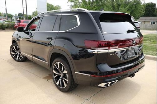 2025 Volkswagen Atlas 2.0T SEL Premium R-Line 4MOTION