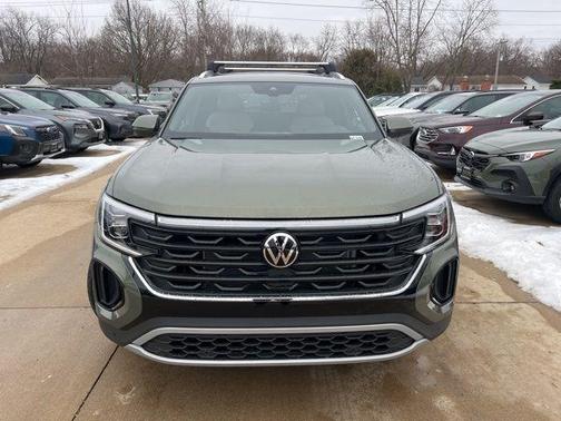 2026 Volkswagen Atlas Cross Sport 2.0T SE w/Technology 4MOTION