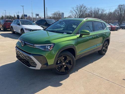 2026 Volkswagen Taos SEL