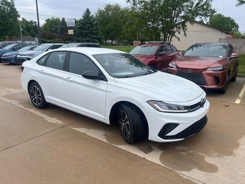 Pure White 2026 Volkswagen Jetta 1.4T S