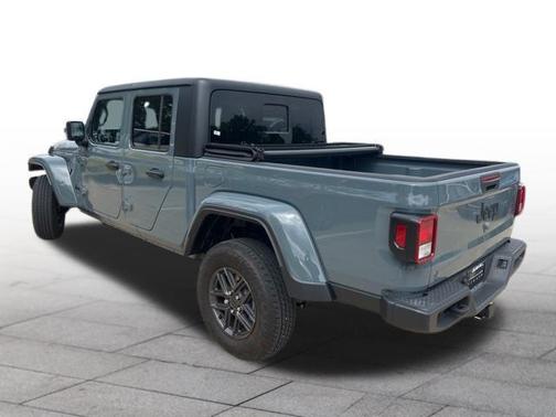 Anvil Clear Coat 2024 Jeep Gladiator Sport S