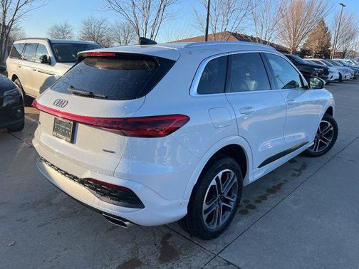 2025 Audi Q5 Premium Plus TFSI quattro S tronic