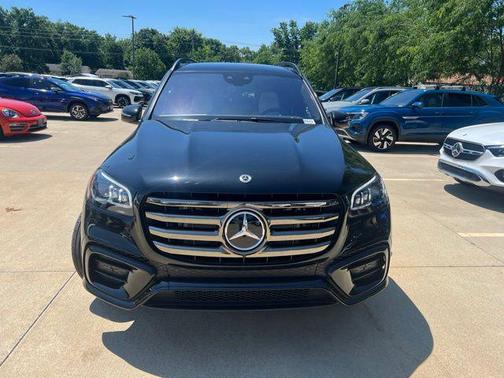 Obsidian Black 2026 Mercedes-Benz GLS 580 4MATIC