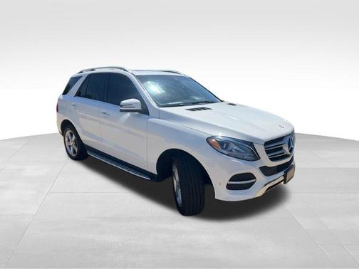 Polar White 2016 Mercedes-Benz GLE-Class GLE 350 4MATIC