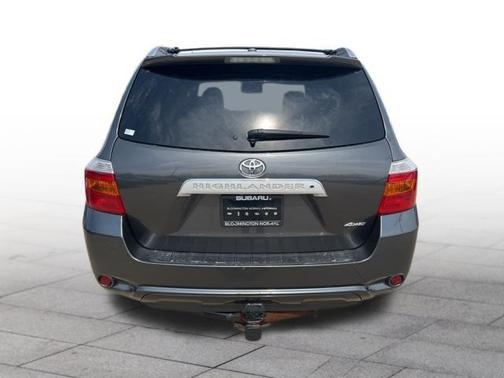 Wave Line Pearl 2010 Toyota Highlander Limited