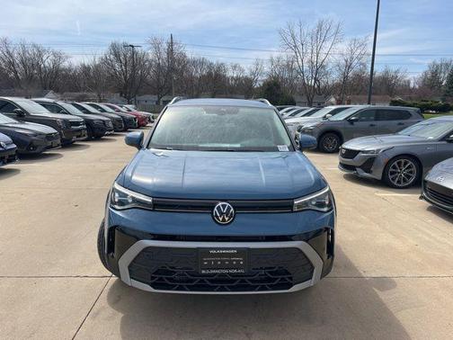Blue 2026 Volkswagen Taos SE