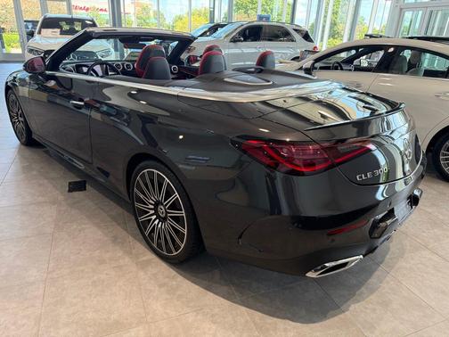 2025 Mercedes-Benz CLE 300 4MATIC Cabriolet
