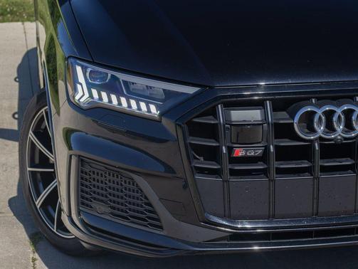 2021 Audi SQ7 4.0T Premium Plus