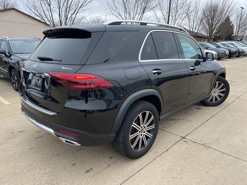 2025 Mercedes-Benz GLE 450e 4MATIC